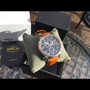Invicta 7340 Signature Watch